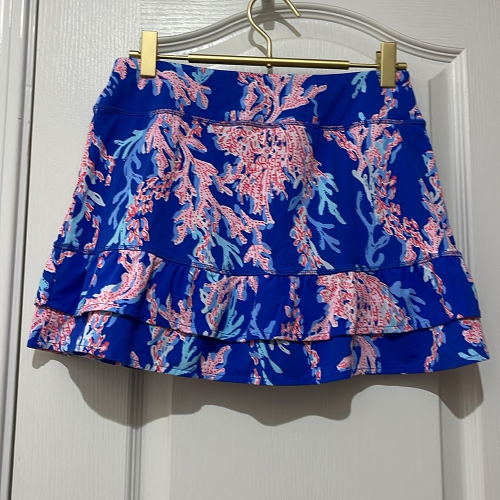 Lilly Pulitzer Luxletic skort size extra small EUC - Picture 2 of 3